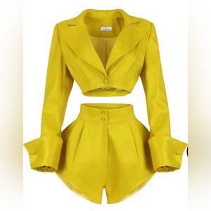 NWT Ellae’ Lisque Short set Sz XL Yellow